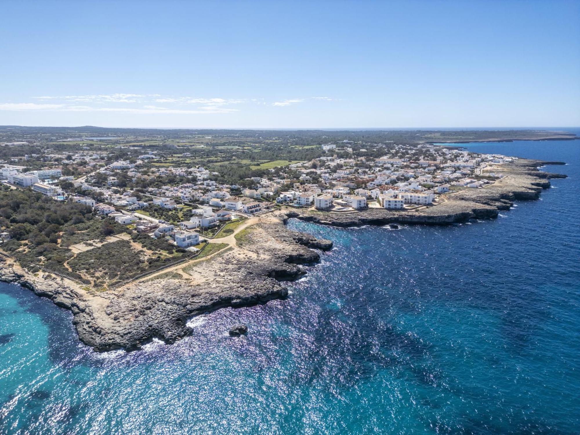 Apartamentos Sol Ponent Cala Blanca Kültér fotó
