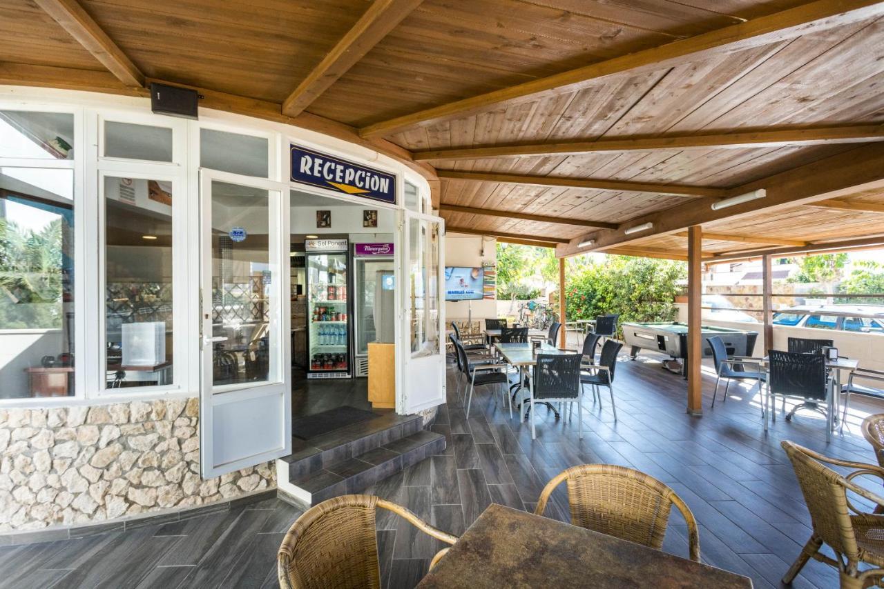 Apartamentos Sol Ponent Cala Blanca Kültér fotó